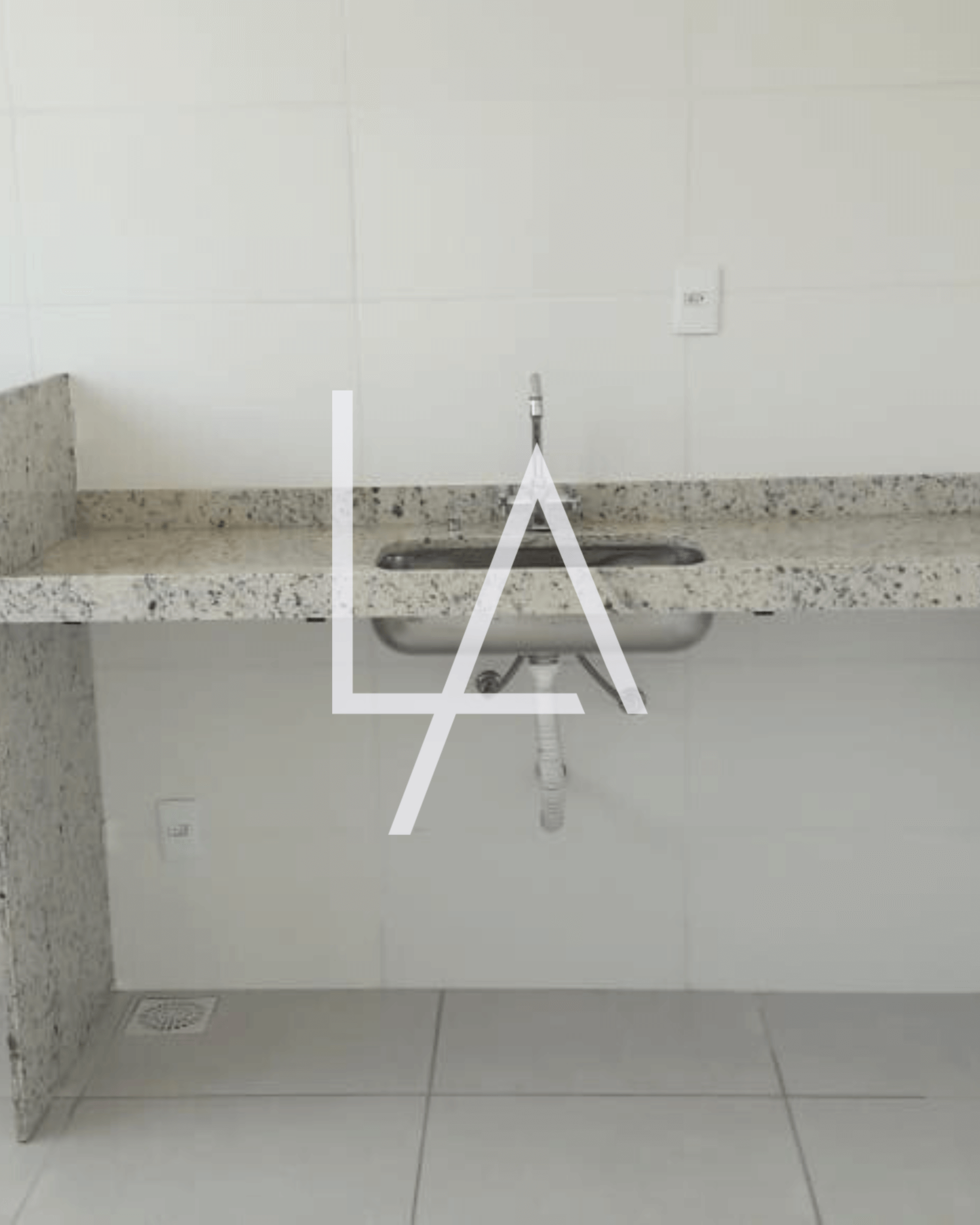 4 4