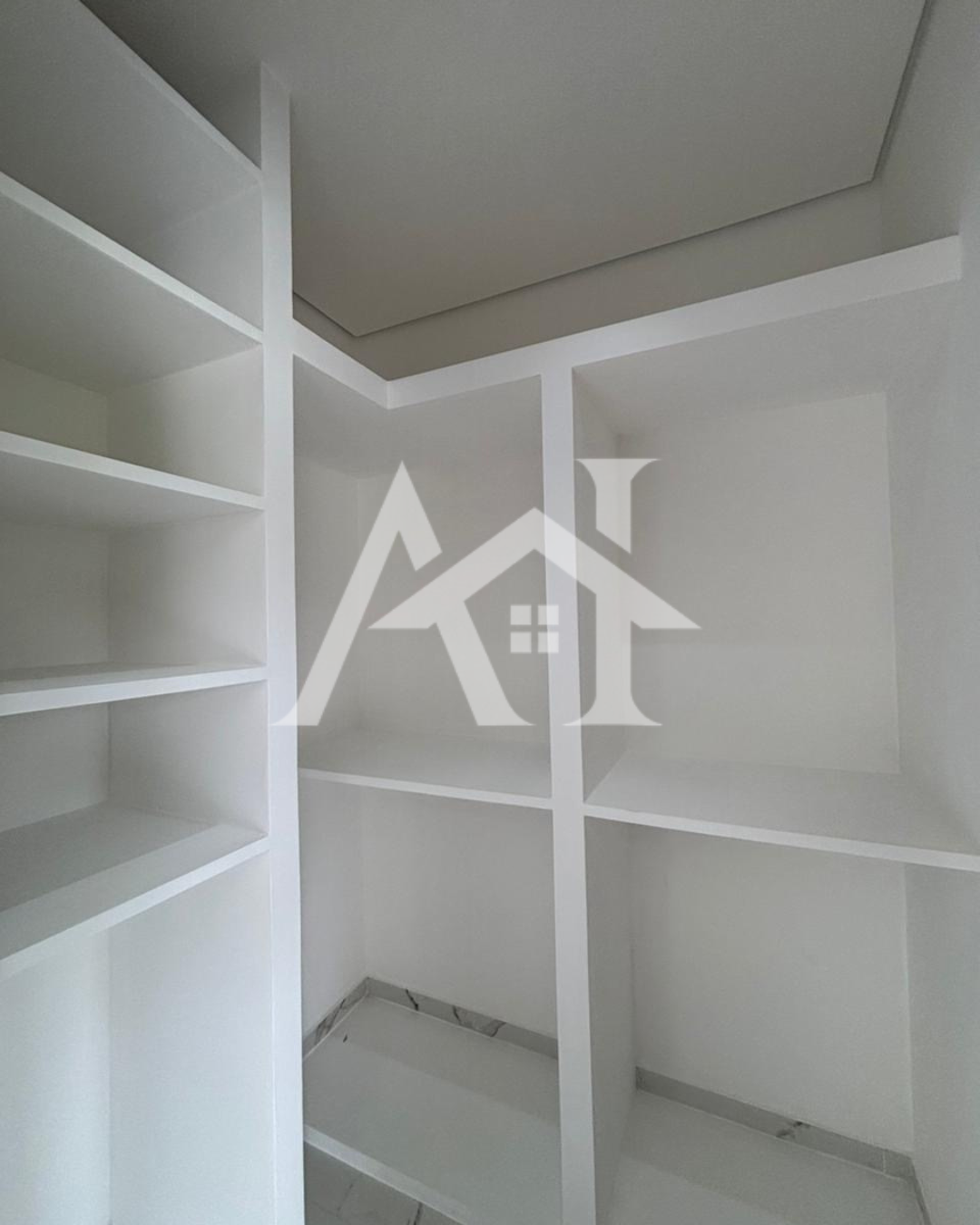 4 4