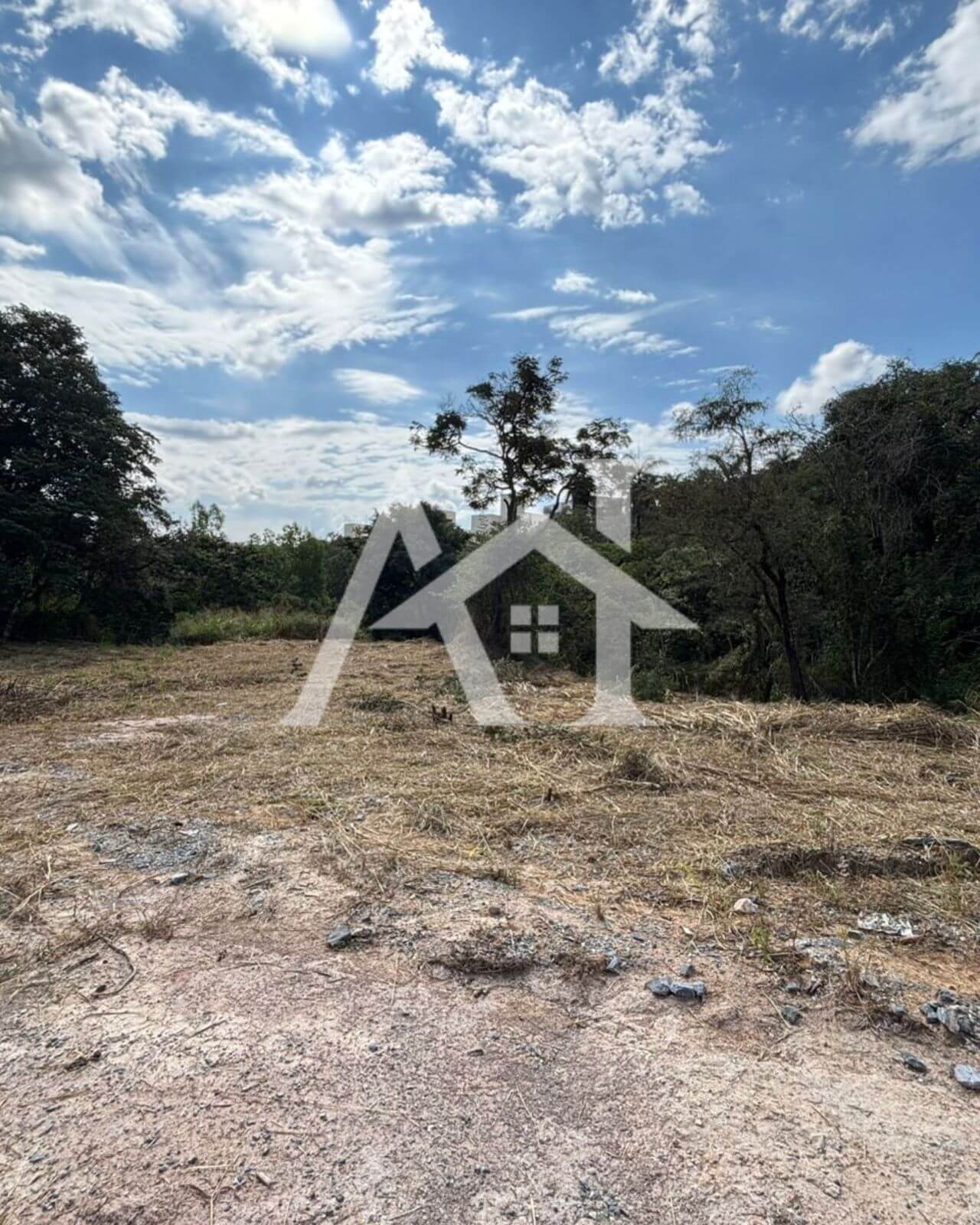 6 LOTES Á VENDA | Imóveis Azevedo